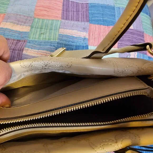 Nine West Cosette Tote Bag, Beige, NWT - Picture 5 of 6